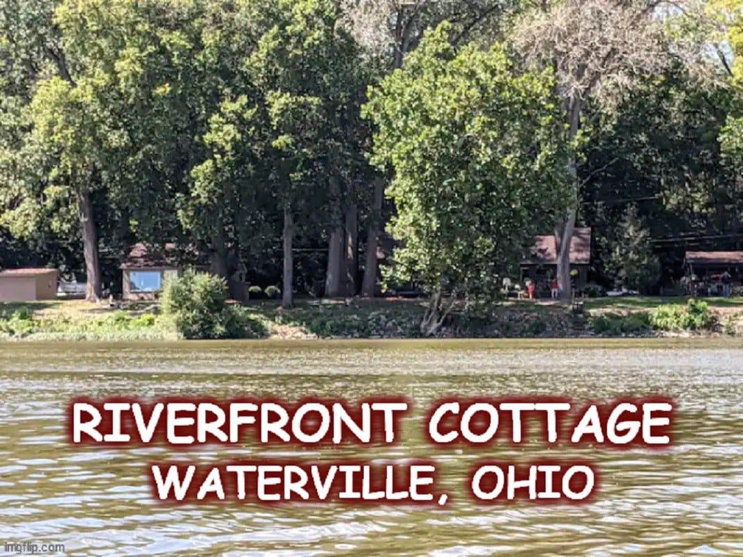 Waterfront Cottage with Hot Tub! Kayaks and Canoes!