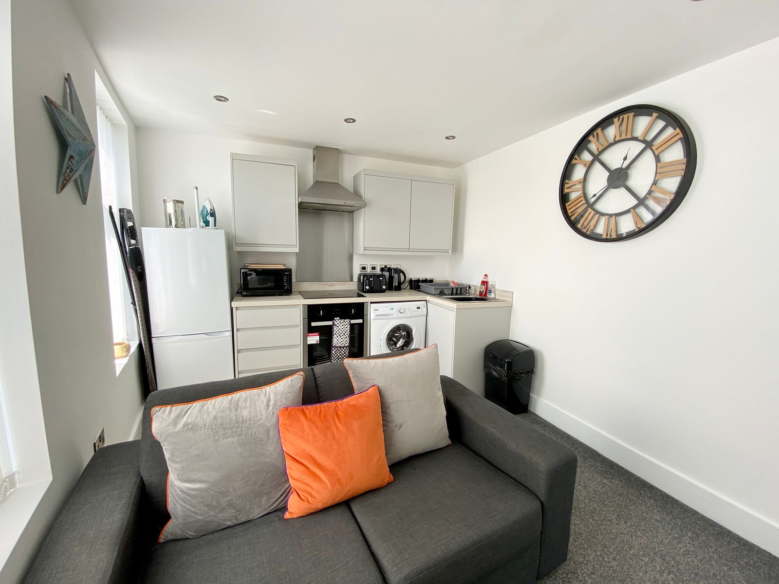 Winter Gardens Service Apartment 4