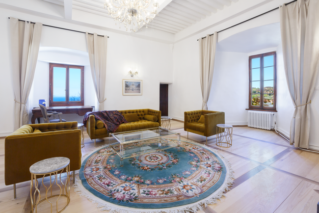 Authentic Middle Ages apartment in the Castle
