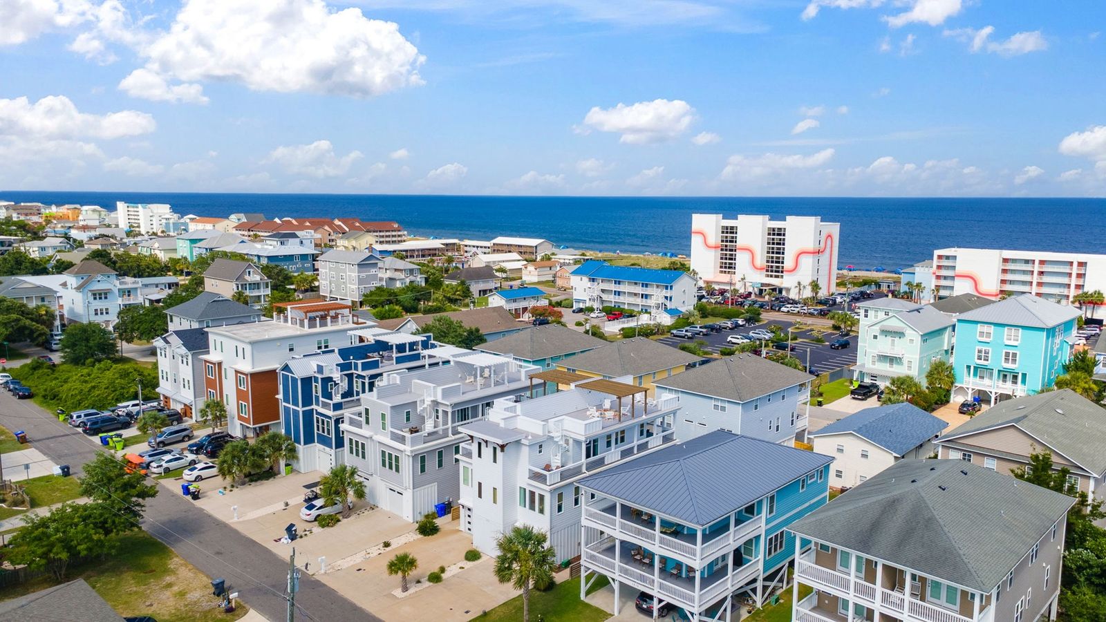 Skydeck | Luxury Beach House | Hot Tub + Golf Cart