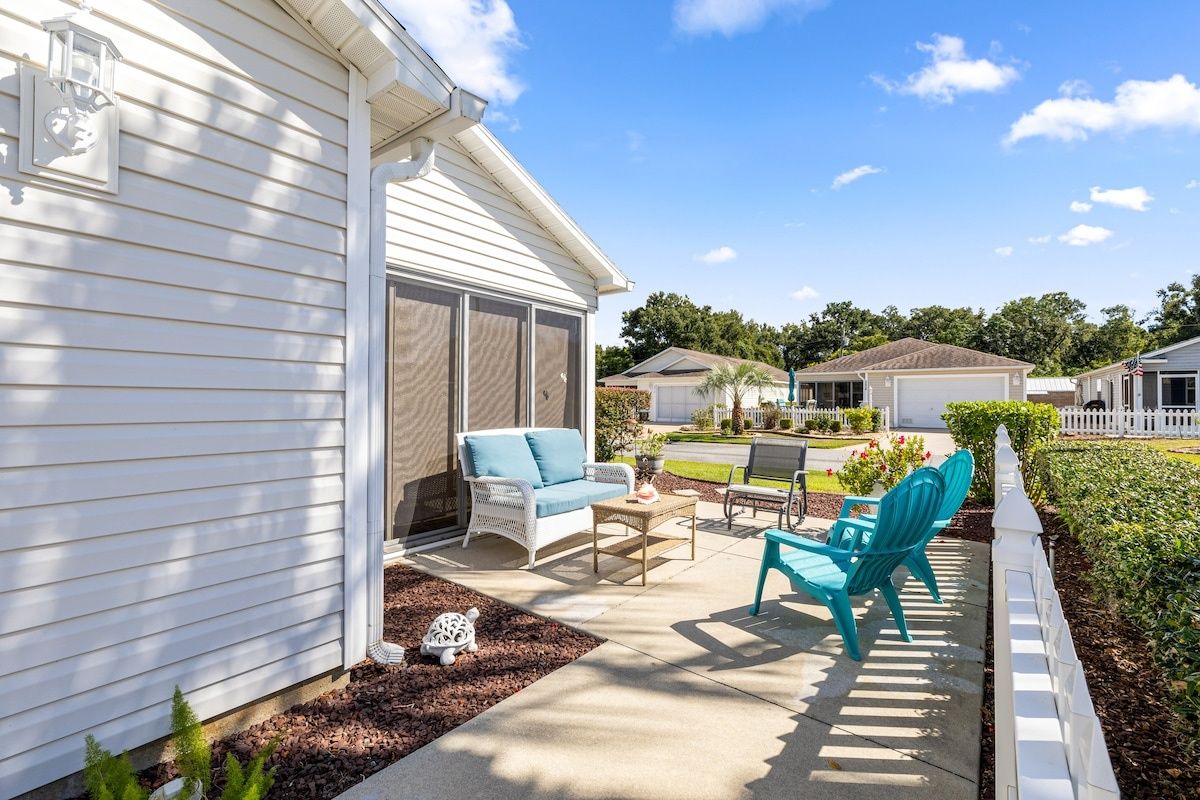 Sunnyside Escape in The Villages | Golfcart | BBQ — photo 4