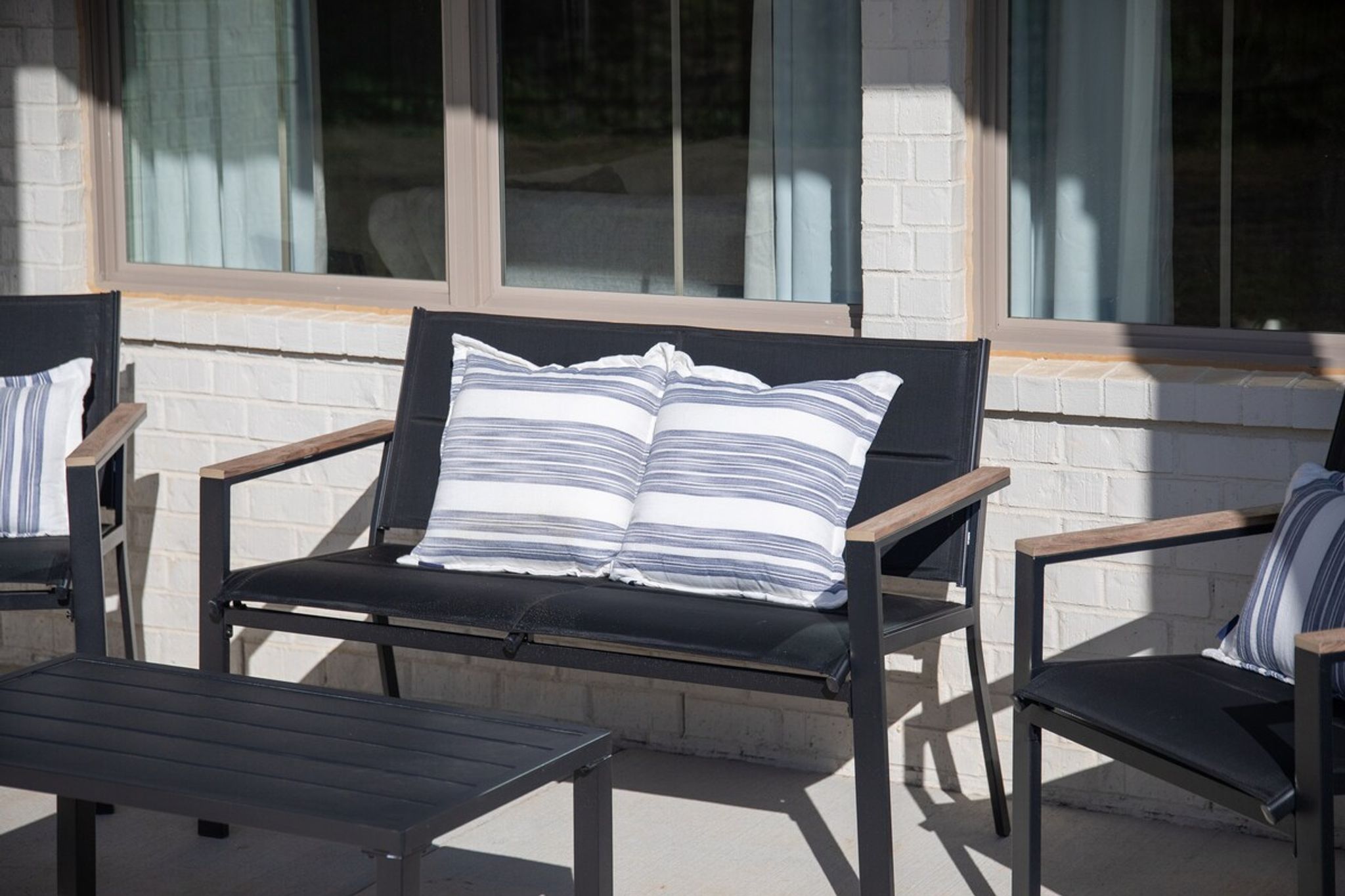 1774368504