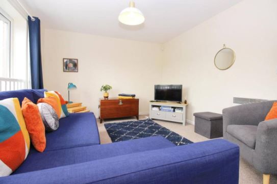 Hidden Gem of Newark - Sleeps 6