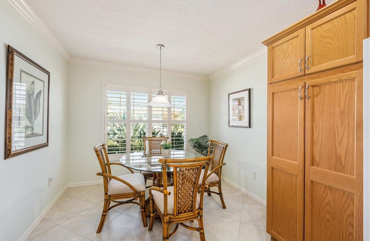 3BR Near Brownwood + Golf Cart + Office + Patio — photo 20