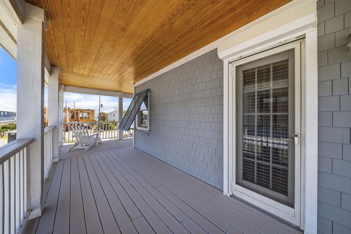 Saltwater Social - Pool | Hot Tub | Golf Cart