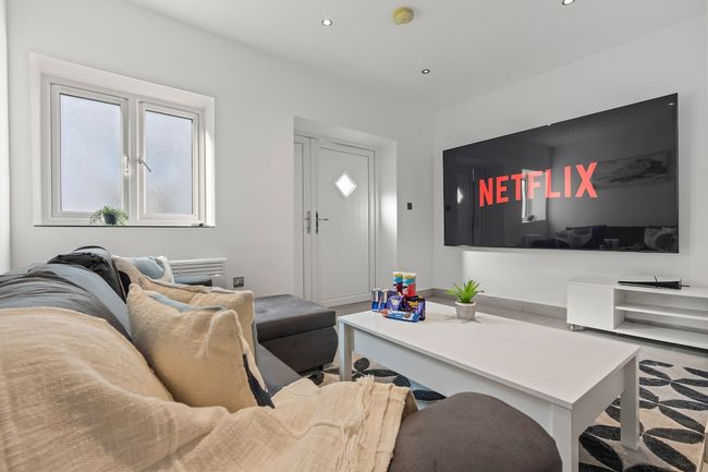 100” Cinema + Spa Escape