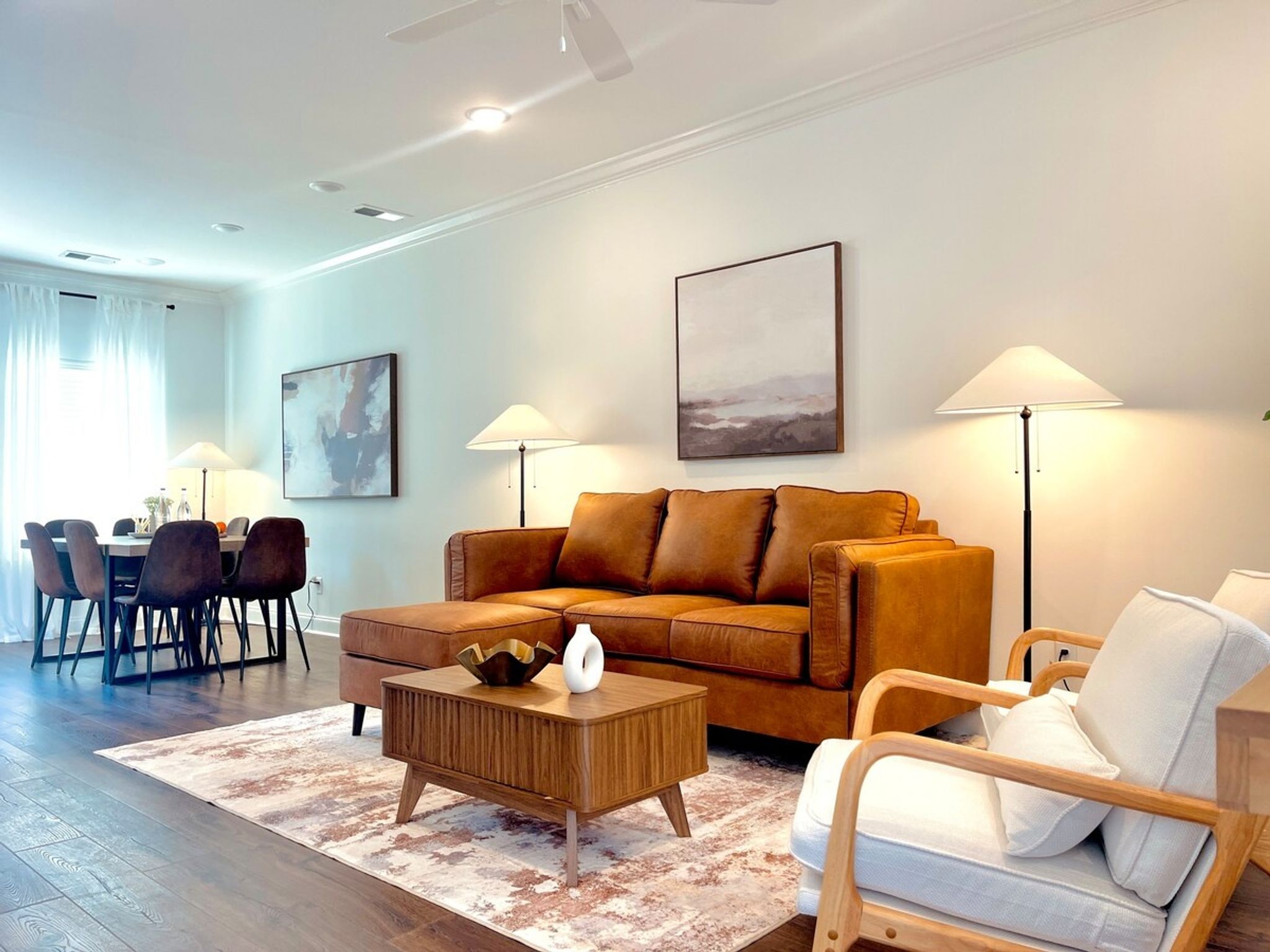 The Meadow, 3BR Townhome by VelvetDitchVillas
