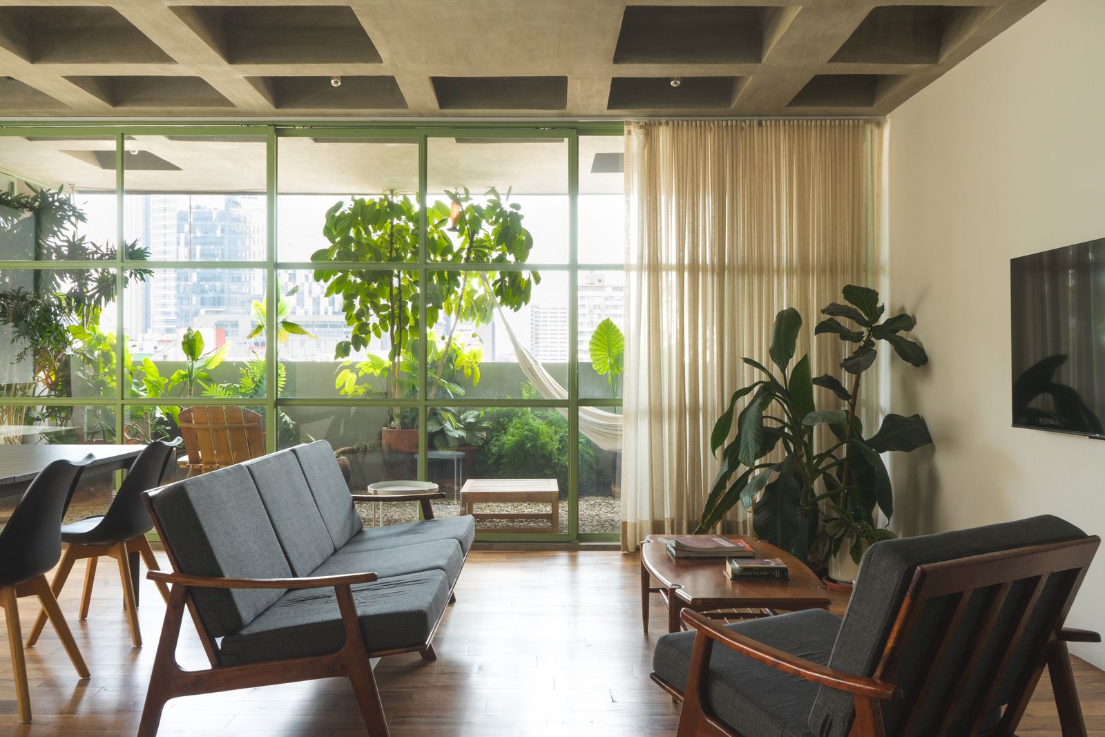 2 Bedroom - Green