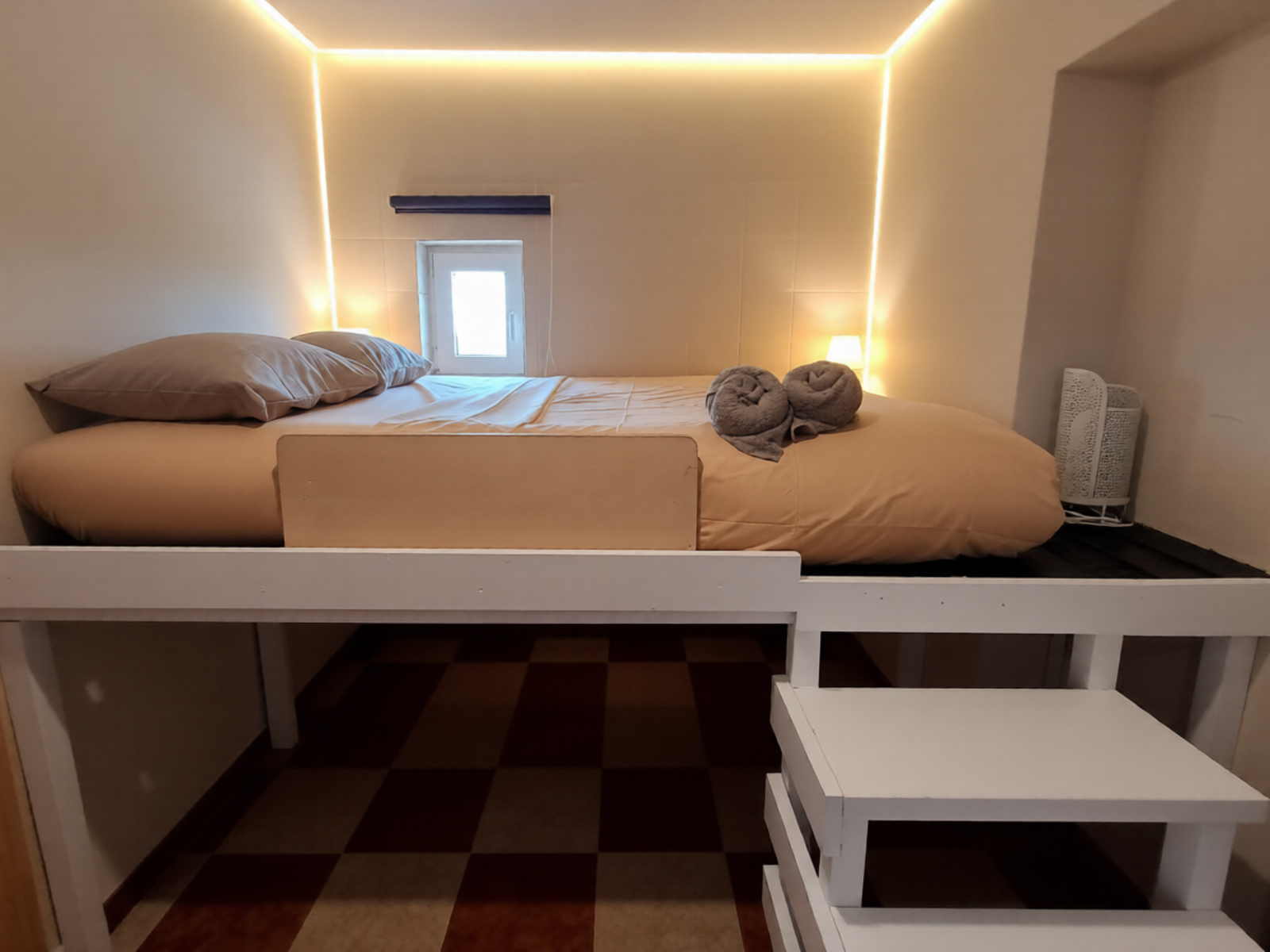 Smart Compact Room | Rooftop & Central Lisbon