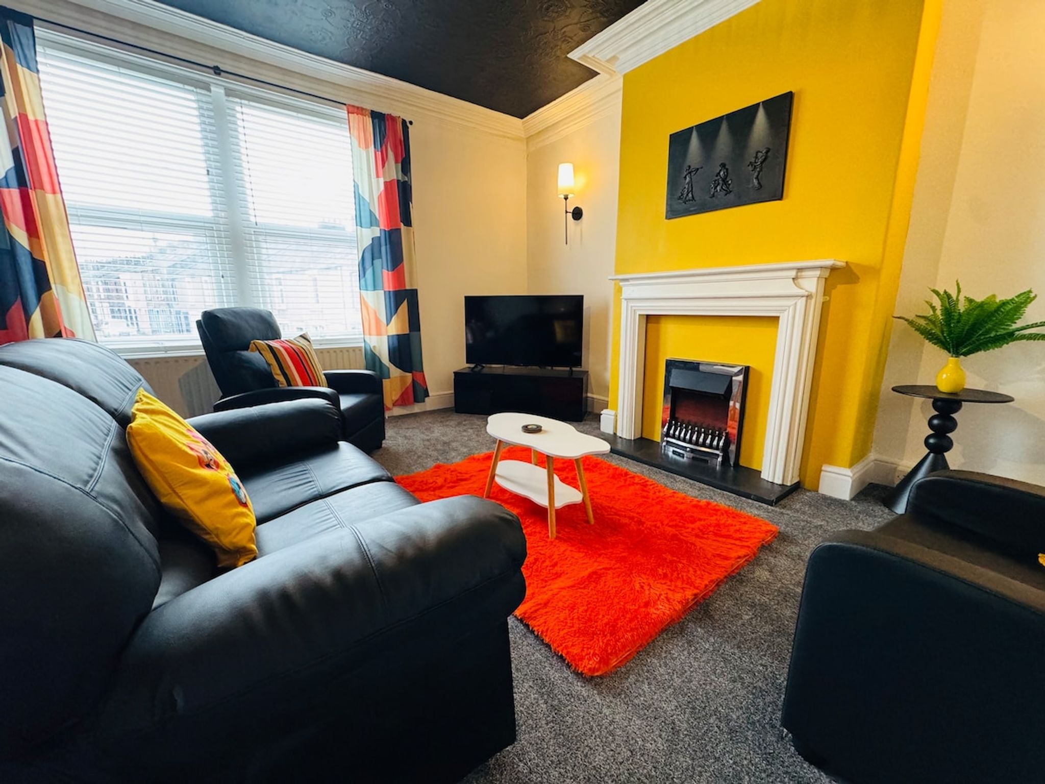 Vulcan Apartment - 3 Bedrooms - Sleeps 6