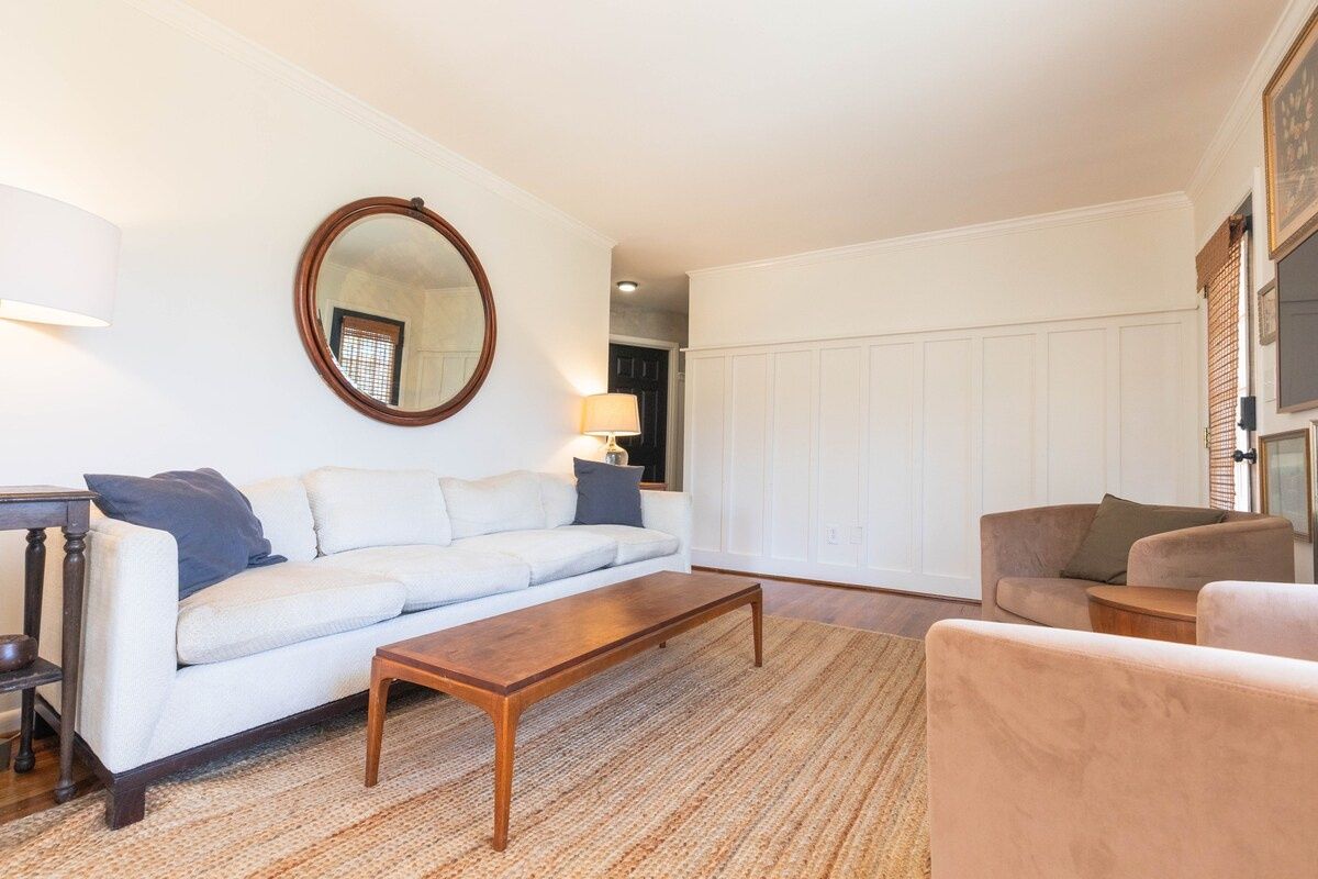 Charming Cottage in Crestline Park