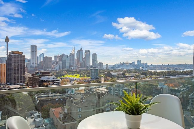 Sky High @ Darlinghurst -Dual Level -Magical Views