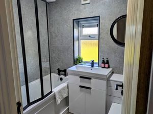 38401