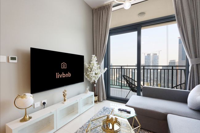 Canalfront Gem 1BR in Zada Tower by Livbnb
