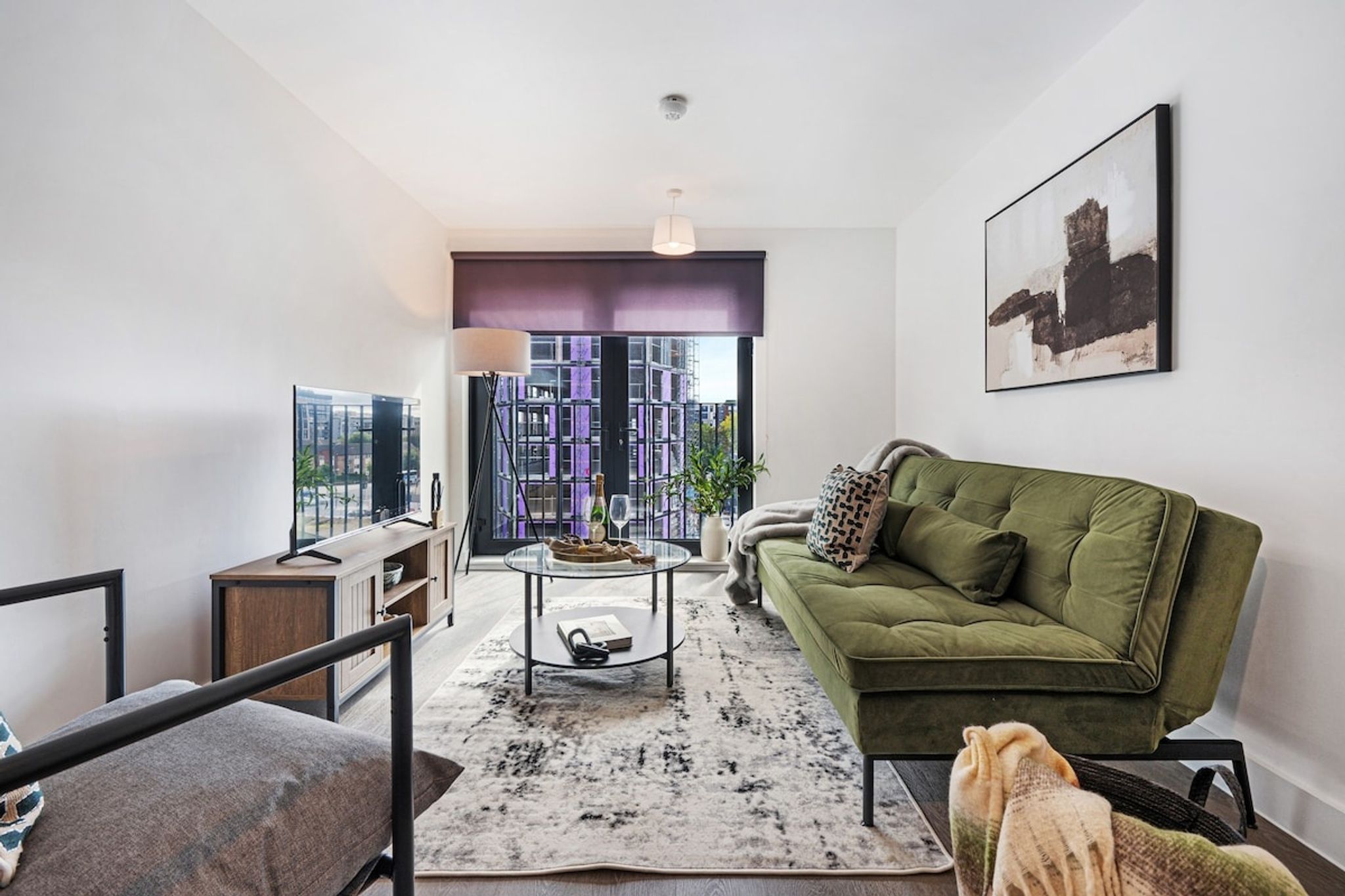 Liverpool Central 2 Bed Stay, City View