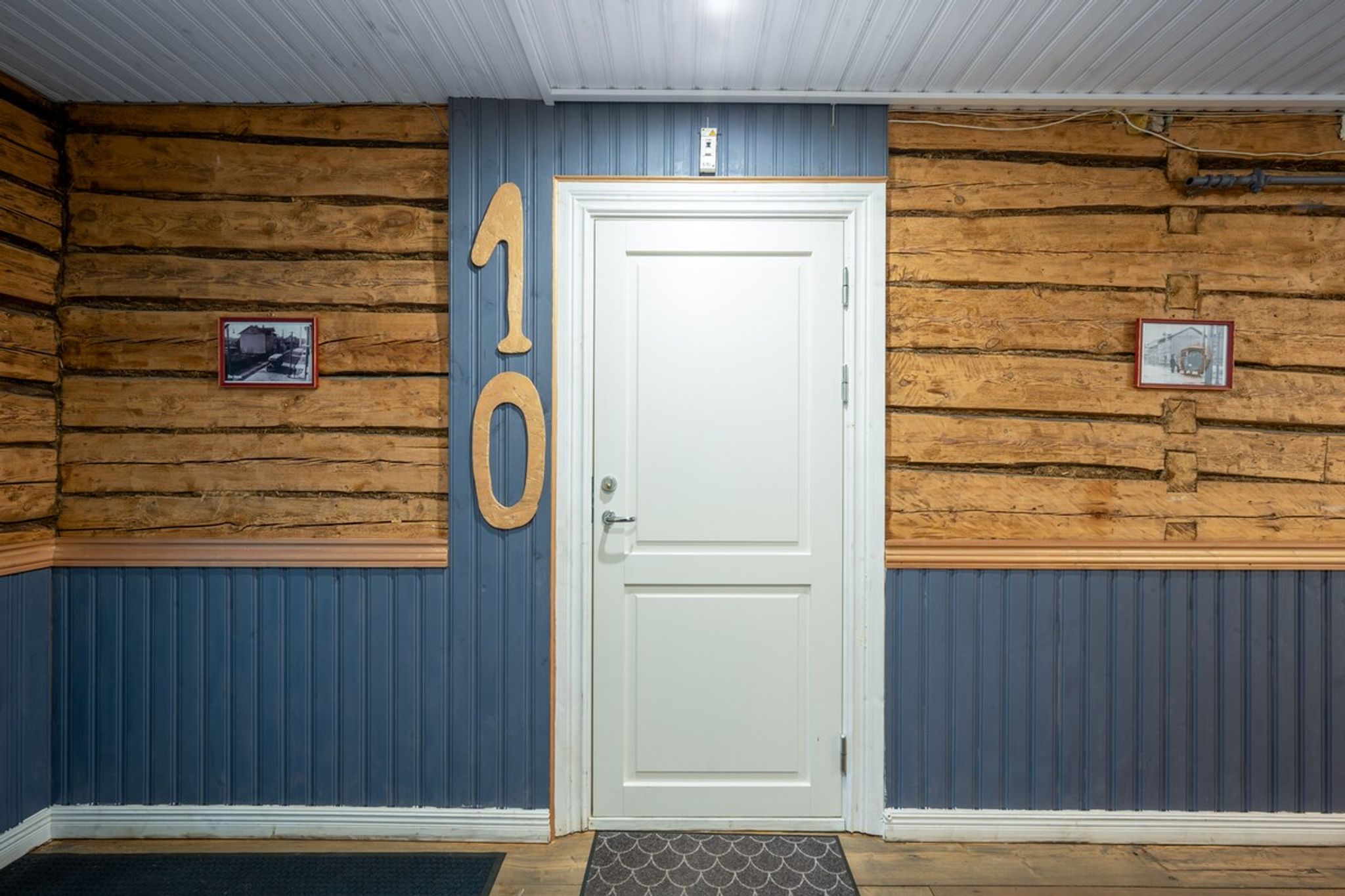 18