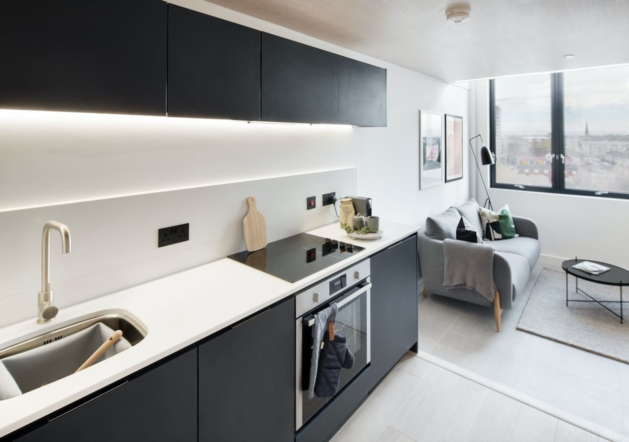 City Duplex | Balcony + Free Parking | Heart of Manchester