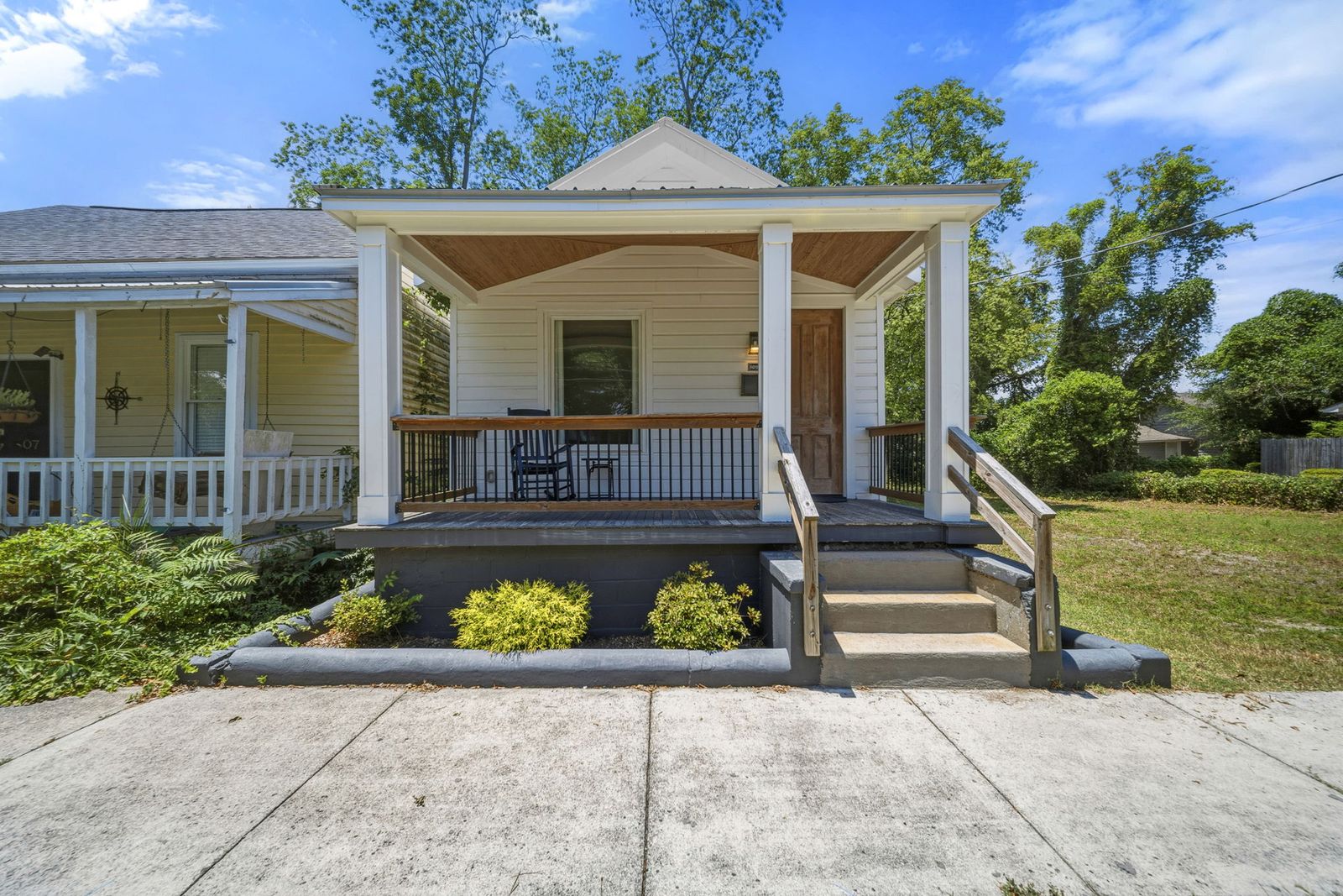 Boho Bungalow - Downtown - Free Parking