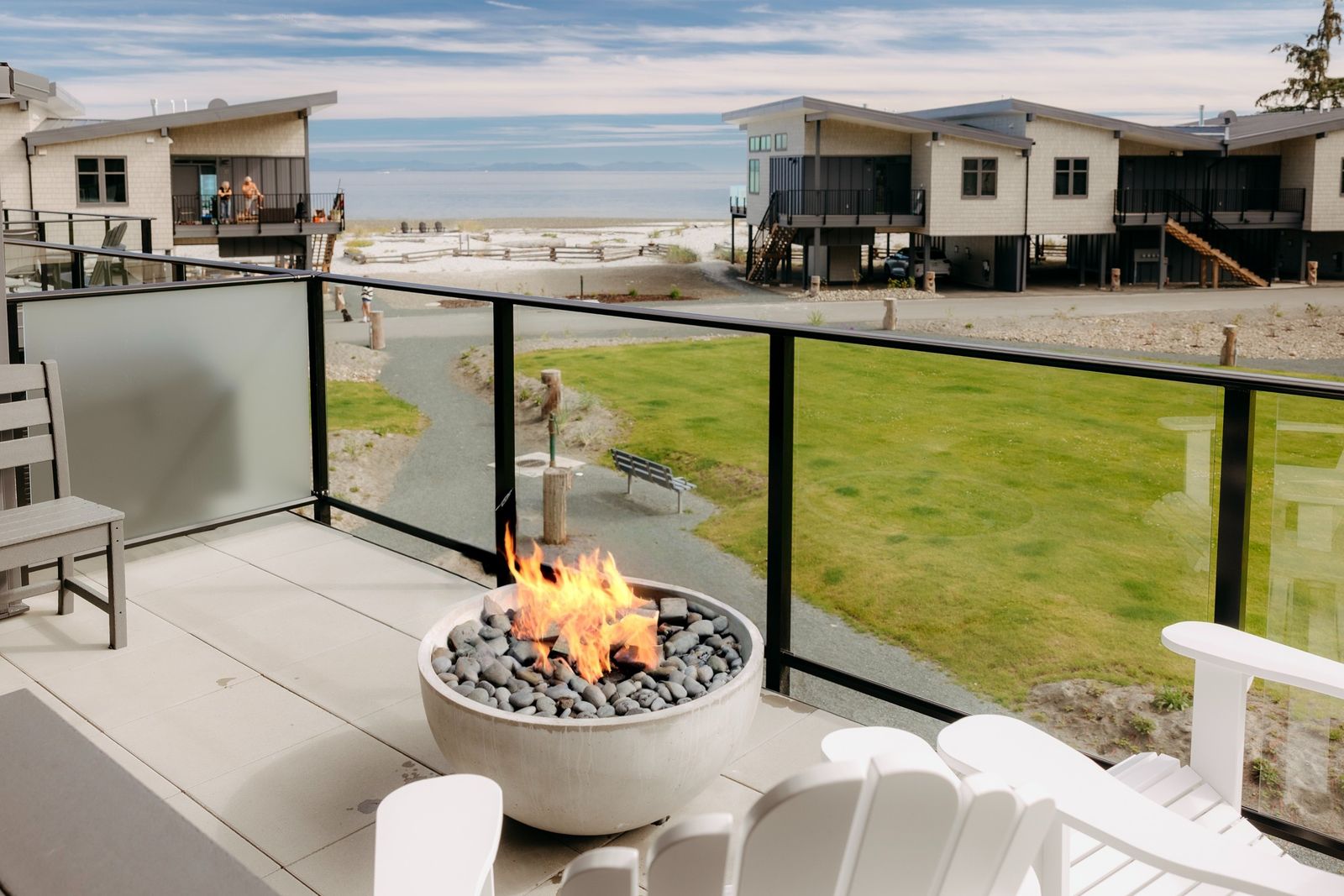 Ocean's 7 at THE BEACH HOUSE