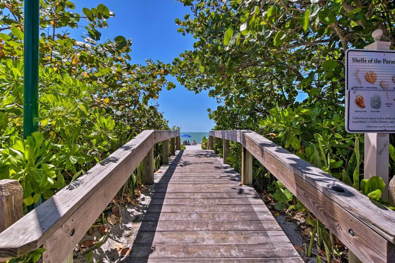 Renovated Studio at Naples Beach & Town — photo 22