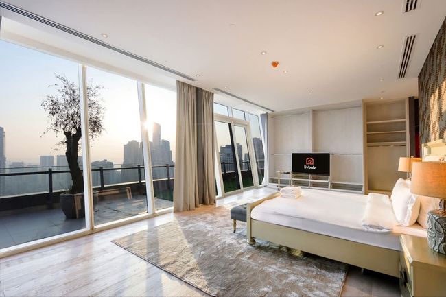 Exclusive Penthouse | Private Pool | Marina View