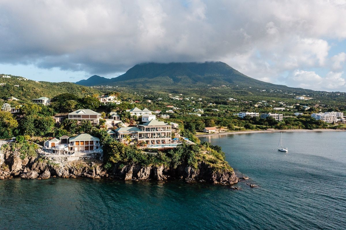 Beautiful 3 story 8,000 sq ft Oceanside Mansion