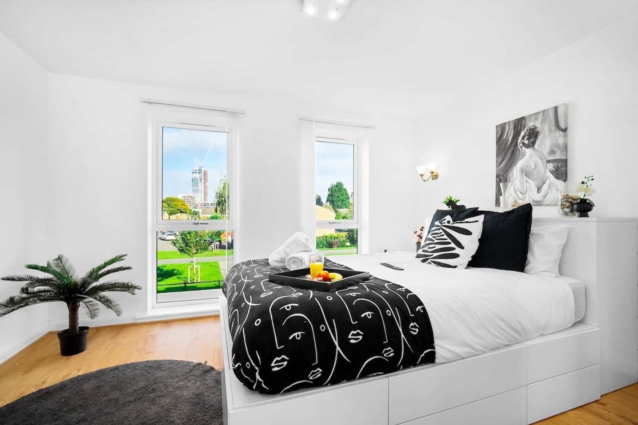Luxury Townhouse w/ Modern Amenities in Birmingham