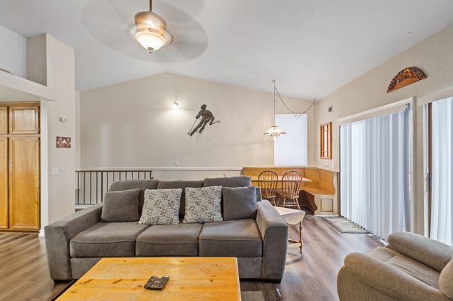 Pet Friendly Classic Mammoth Cabin