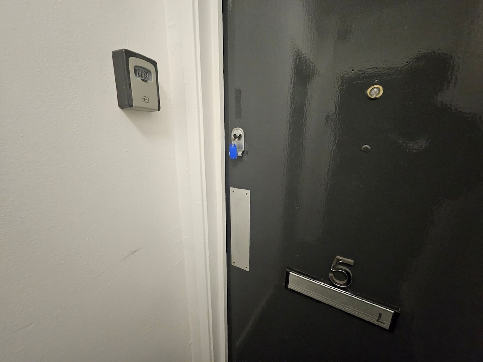 1750770393