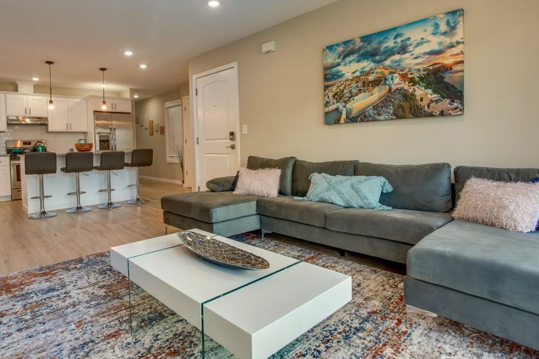 Modern City Getaway Near Downtown Newark & NYC