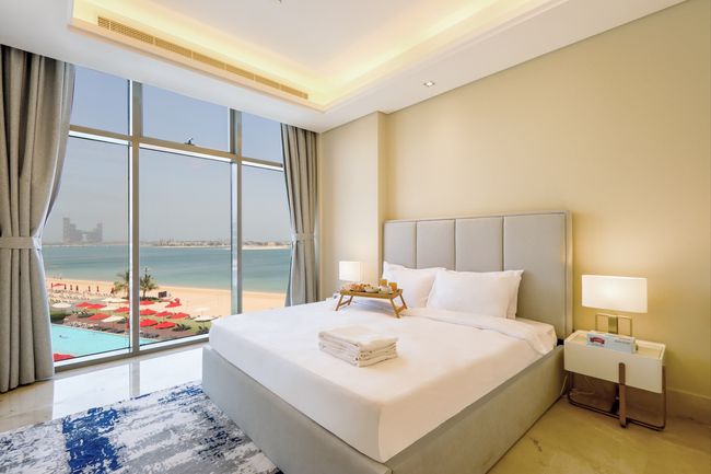 Largest layout 2BR | Beach Access | Atlantis View