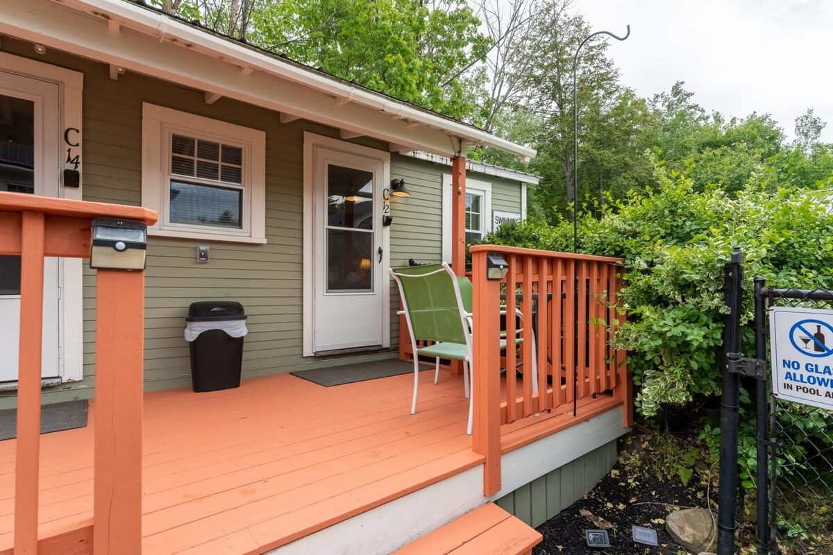 Cottage 12