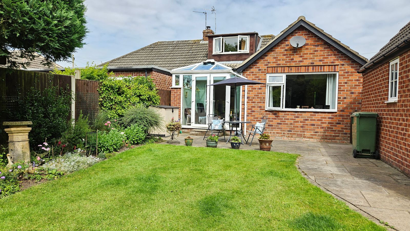 Beckside - Peaceful Garden House near York