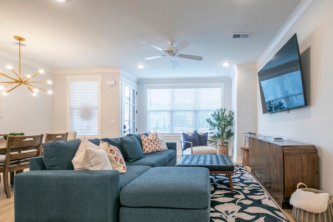 The Southern Rebel, 3BR by VelvetDitchVillas