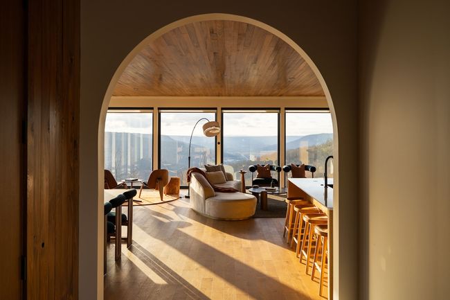 Window Rock Modern | Jackson Point