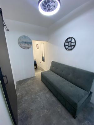 1743709710