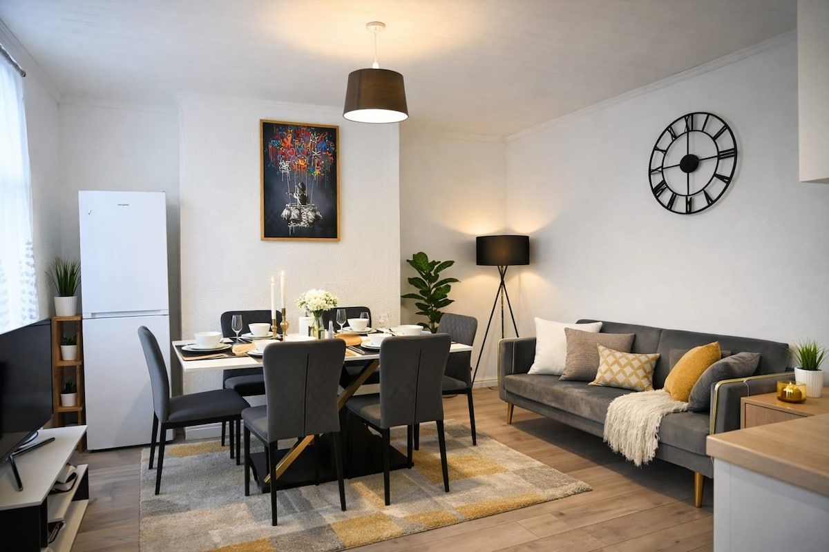 Contractor hub - sleeps 7 - free on street parking