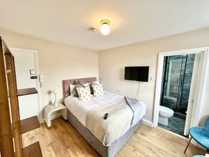 1729089421