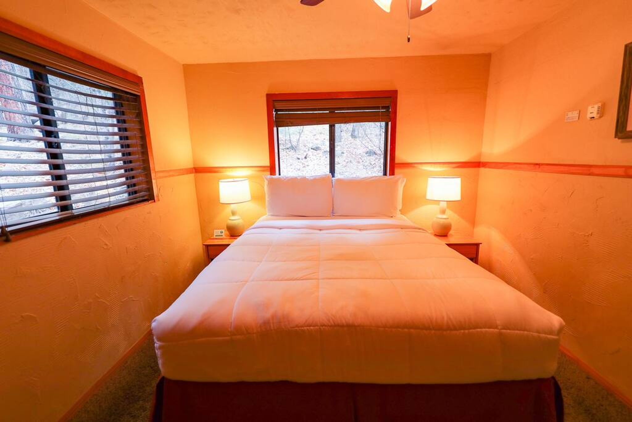 #8 Monarch Suite Cabin
