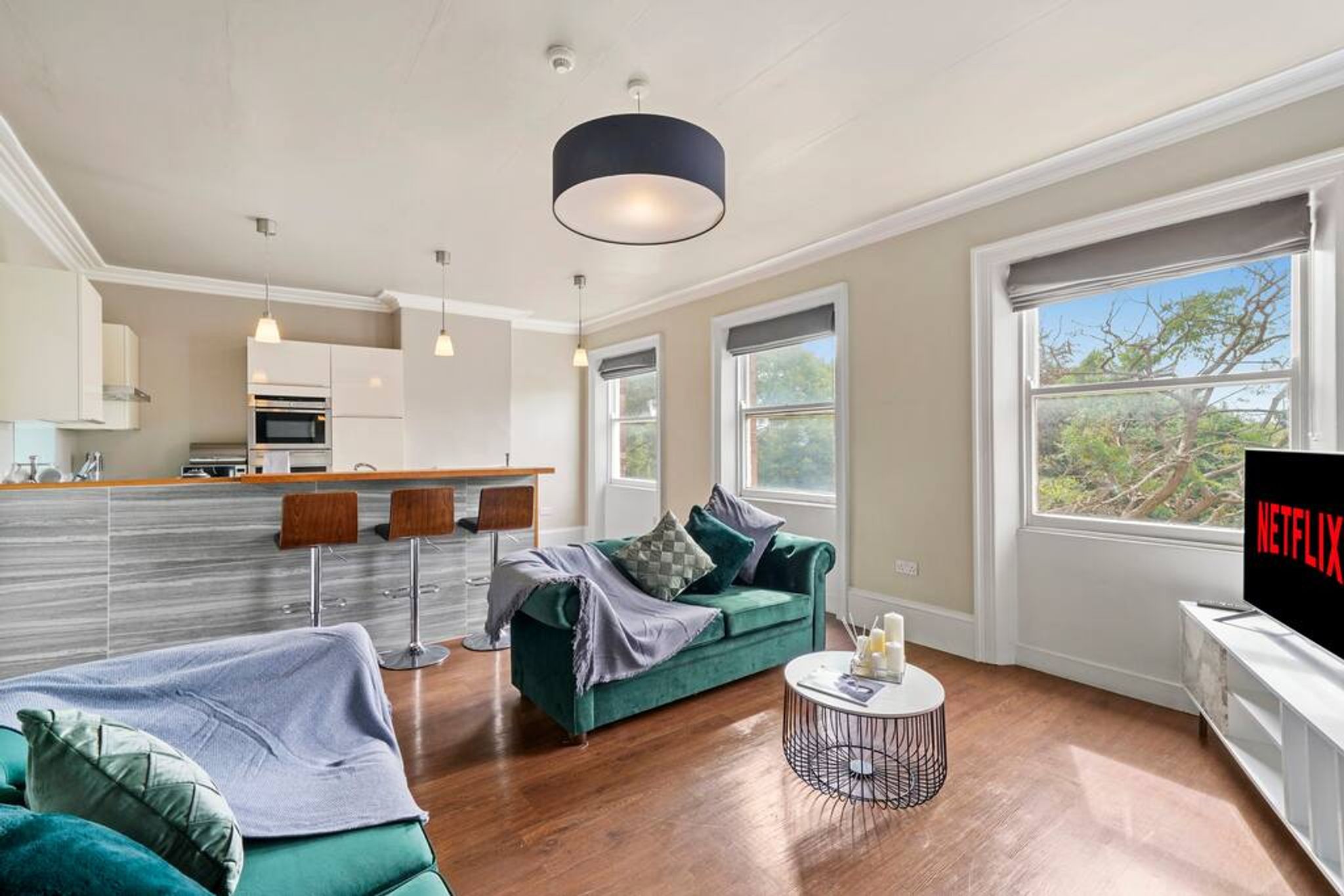The Georgian Penthouse in Wakefield - Parking