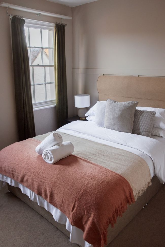 #3 - King Room at The Raven Aparthotel by PureStay