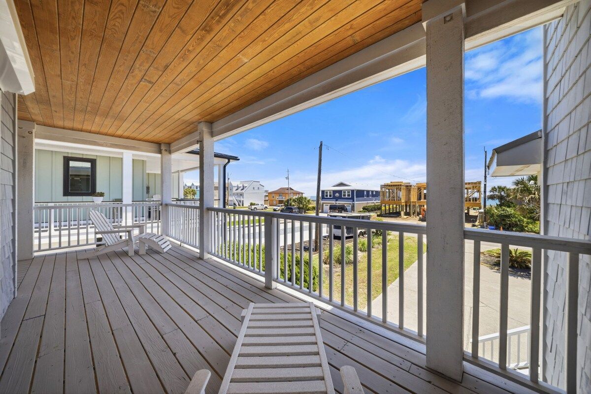 Saltwater Social - Pool | Hot Tub | Golf Cart