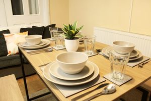 1764169260