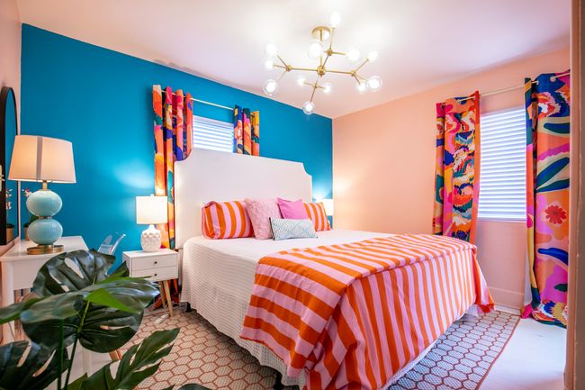 The Tropicana, 2BR Oasis by Velvet Ditch Villas