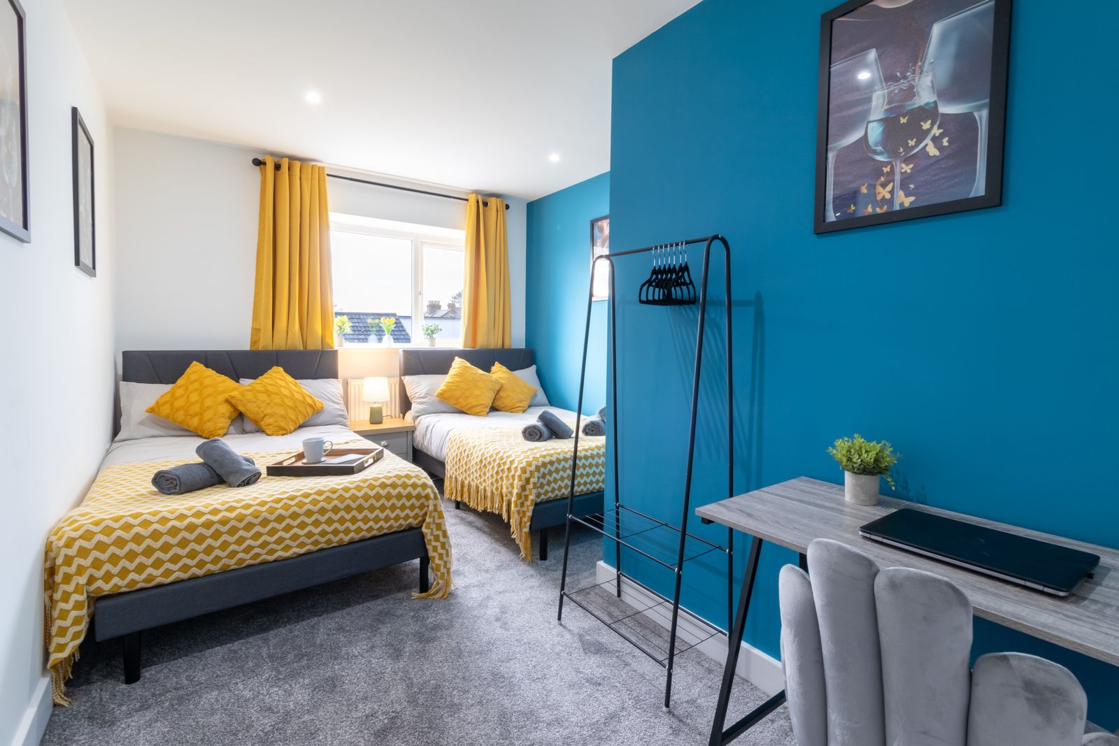 Open Mind Property - 2 Bedrooms with FREE Parking