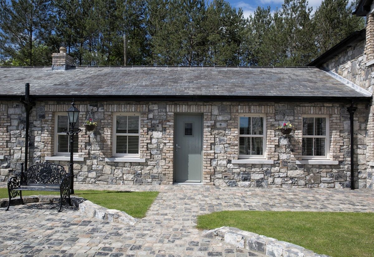 Alensgrove Cottages No. 02