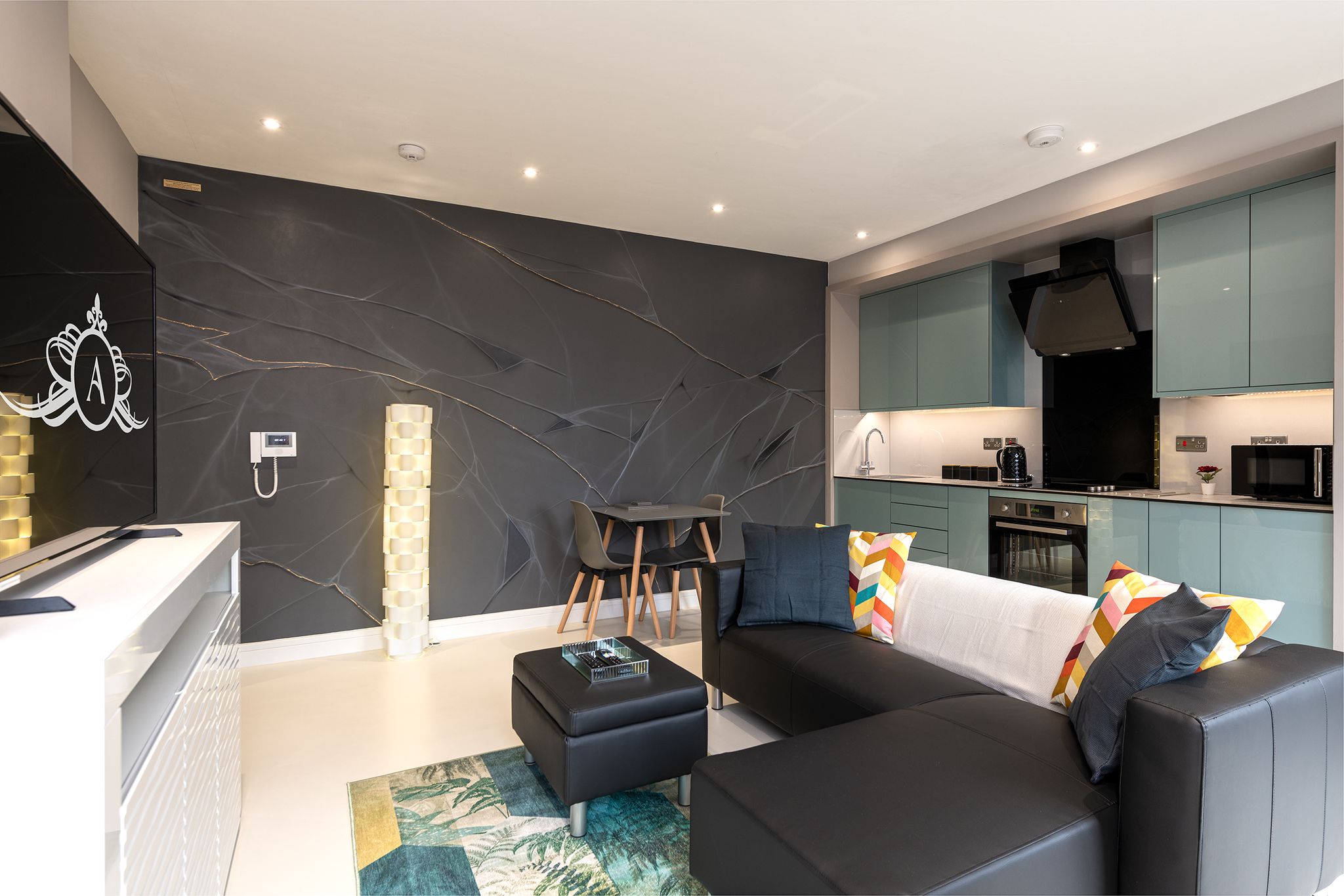 Apartment 7
