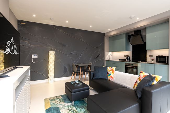 Apartment 7