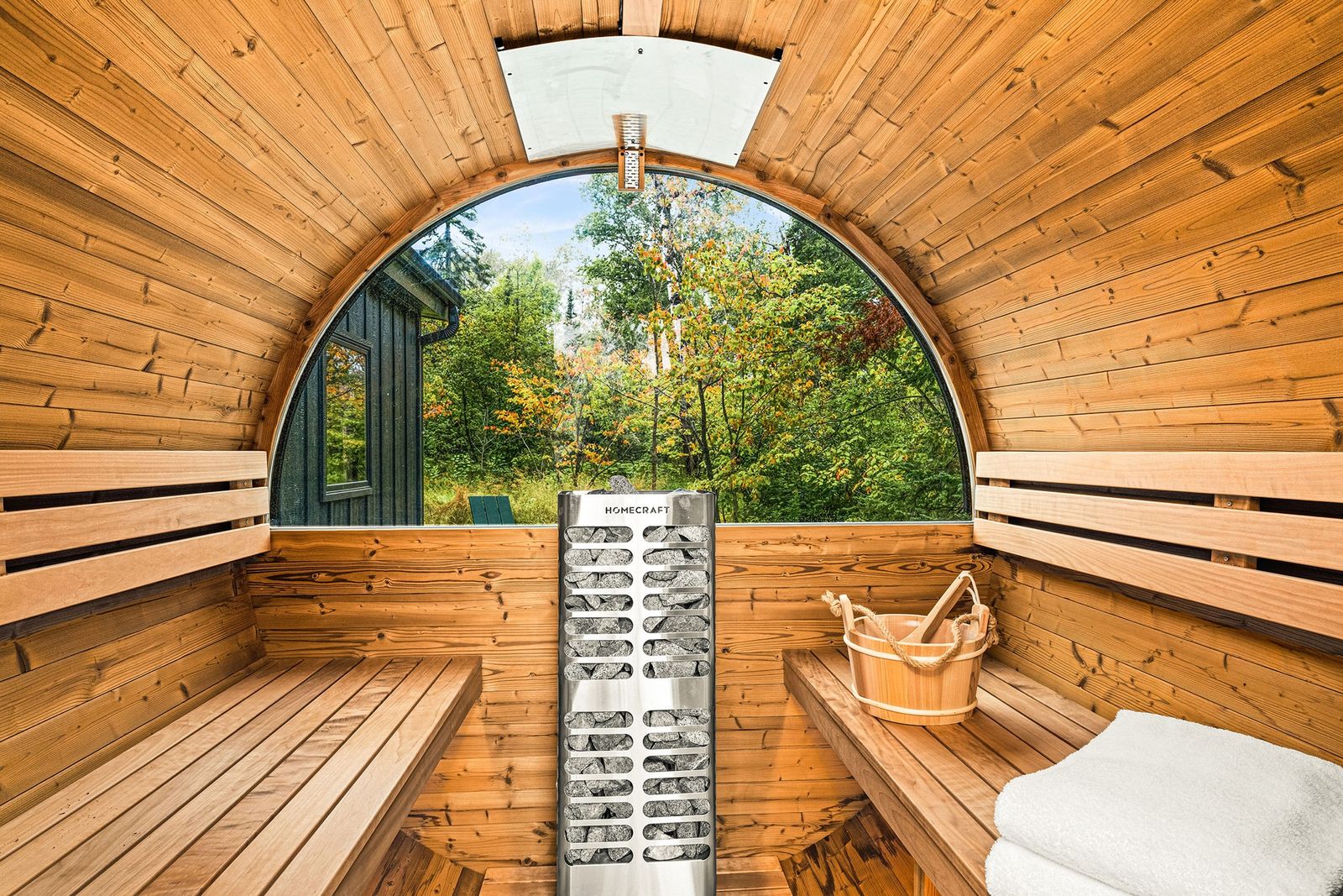 Wildernest Cabins #1 · Private Sauna + Fireplace