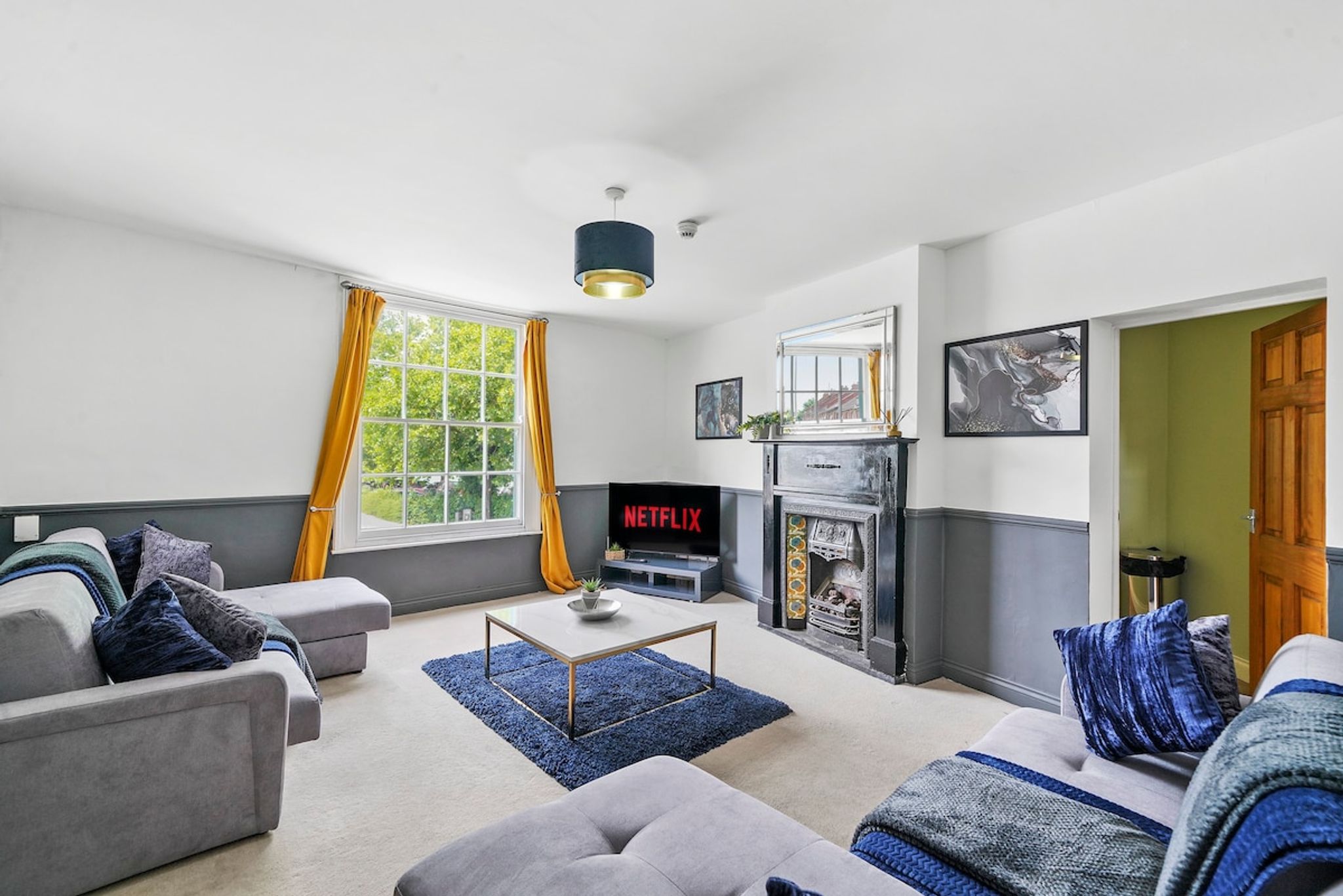 Harbourside Heaven in Bristol - Sleeps 8